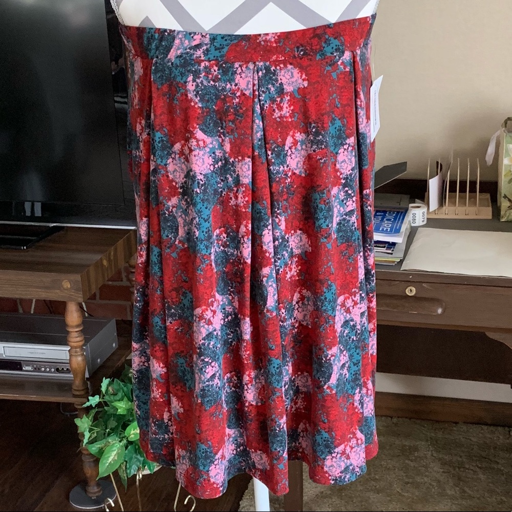 DONATING | LuLaRoe | Madison